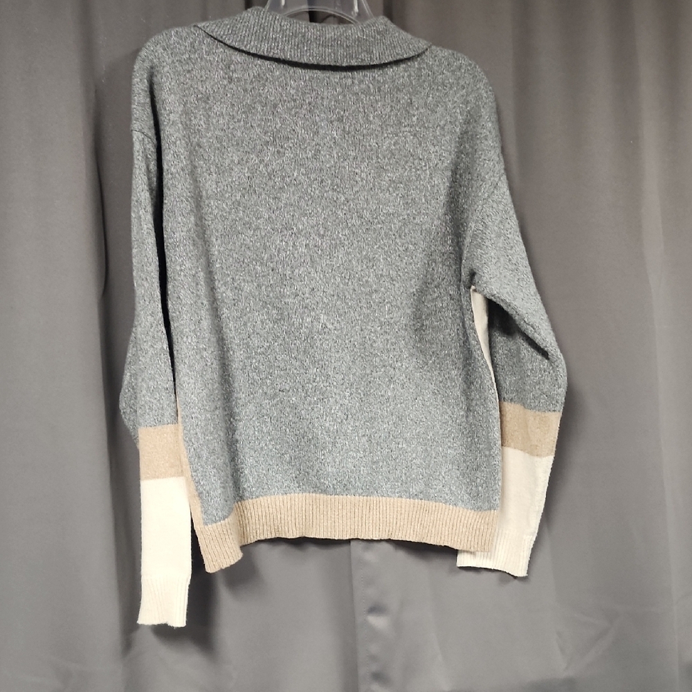 Large Verve Ami Color Block Sweater - Gray, Cream, and Tan - Picture 4 of 4